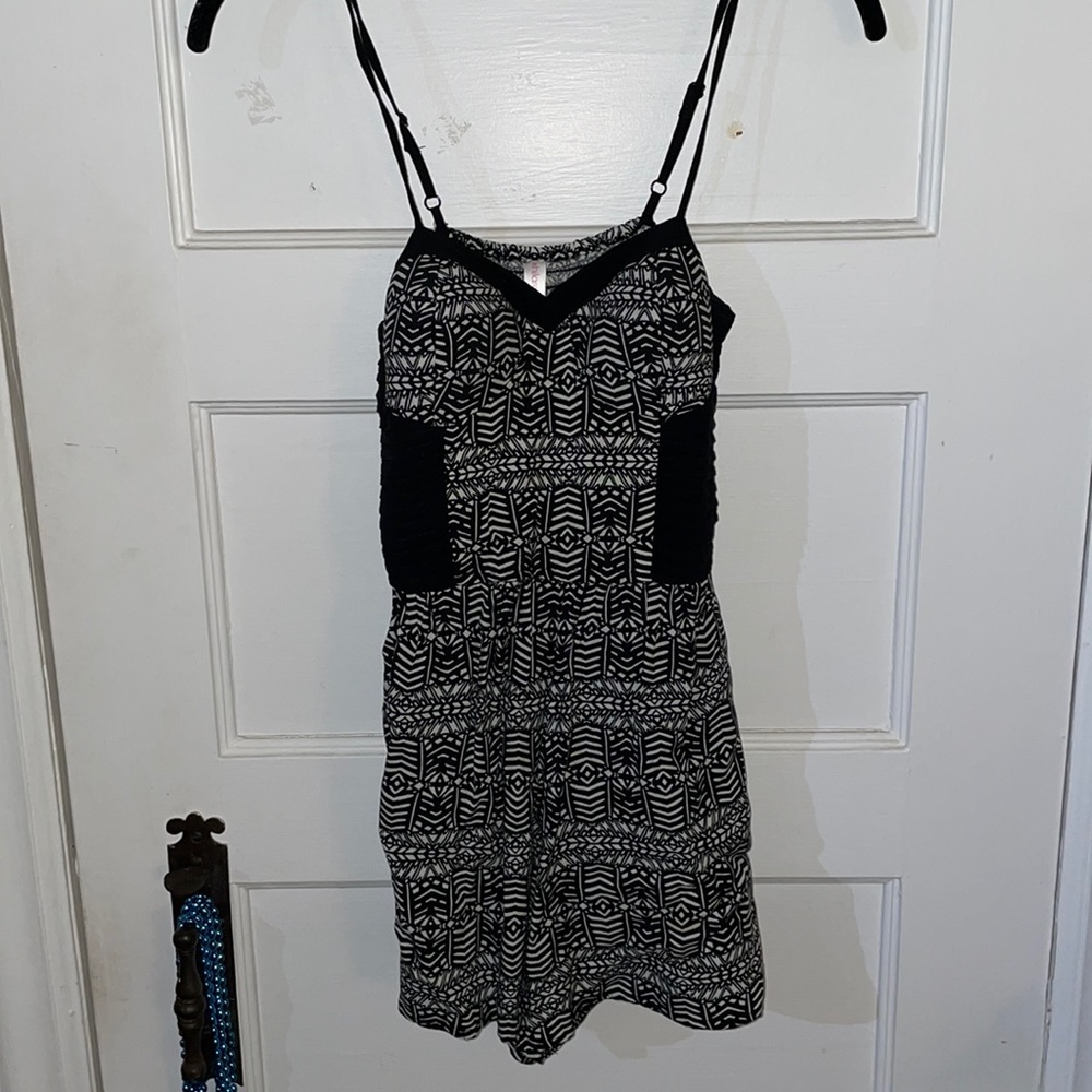 Xhilaration black and white romper